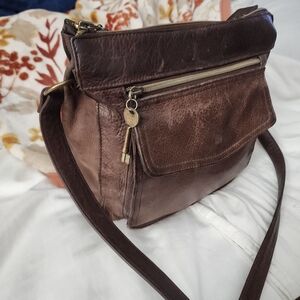 Fossil Brown Leather Crossbody Bag with Adjustable Strap